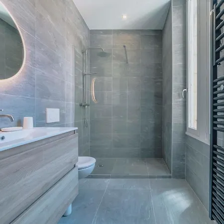 Bakara, Elegant T2 Au Coeur Des Halles De Apartman *