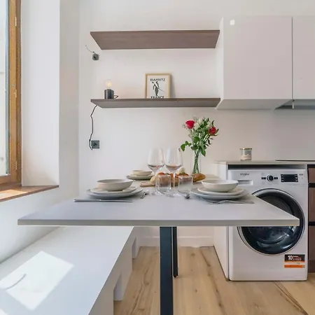 Apartament Bakara, Elegant T2 Au Coeur Des Halles De Biarritz